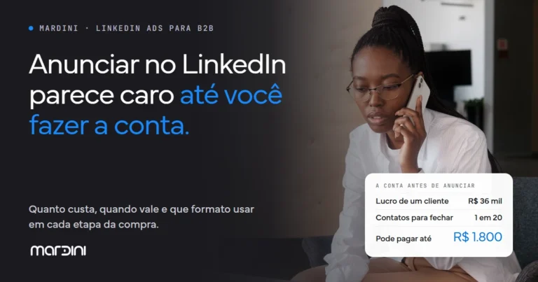 Executiva ao telefone ao lado do título Anunciar no LinkedIn parece caro até você fazer a conta